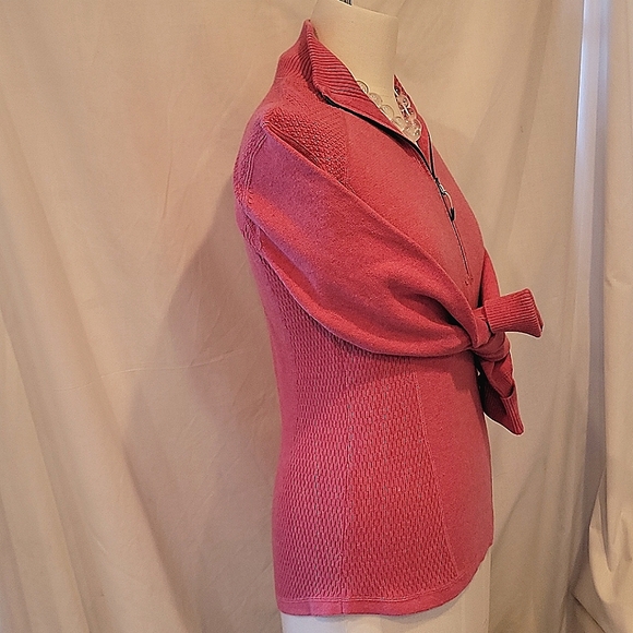 🌷H.P.❤Eddie Bauer Raspberry Zip Sweater - Picture 2 of 5